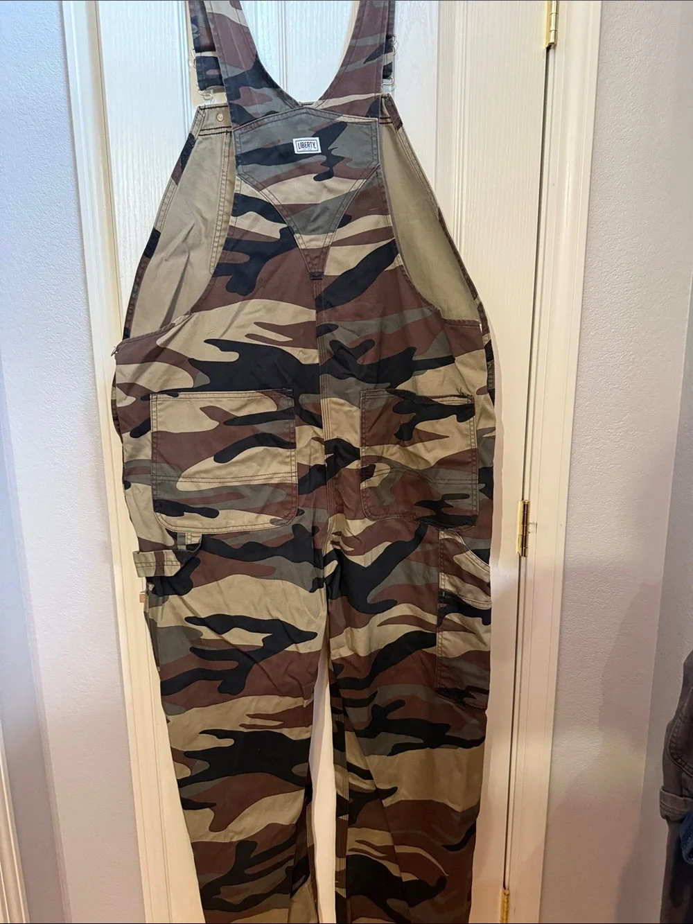 liberty pockets casual